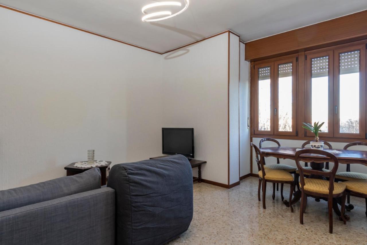 I Host Apartment - Ande 12 ミラノ エクステリア 写真